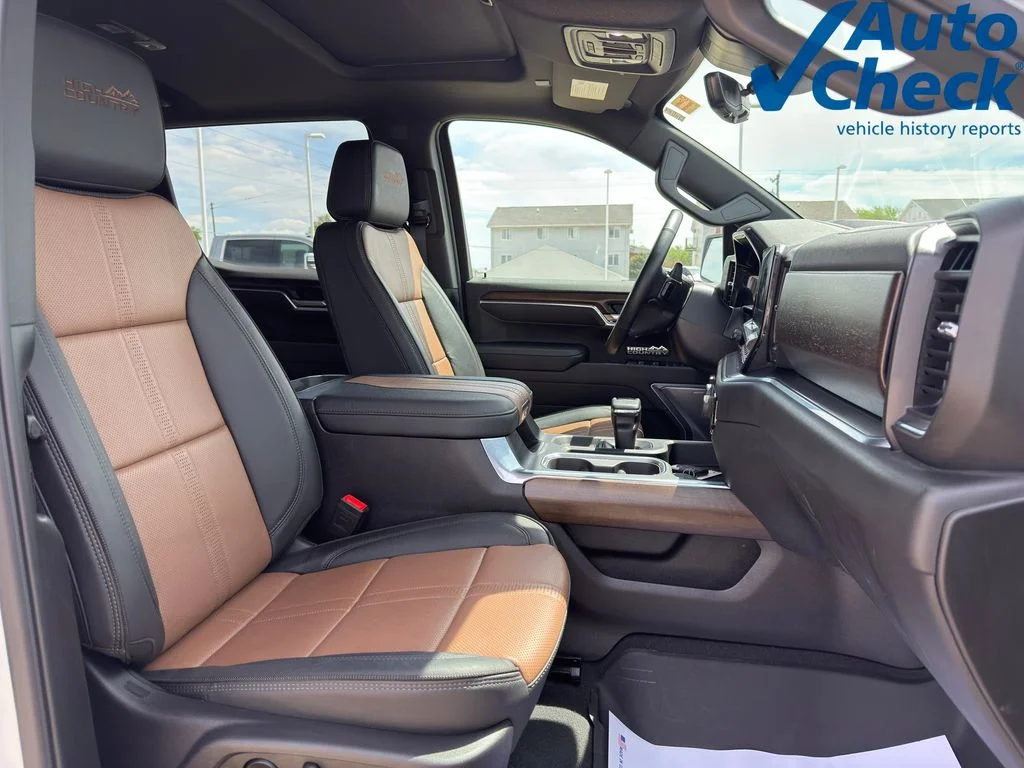 Used 2025 Beige Chevrolet High Country image 12