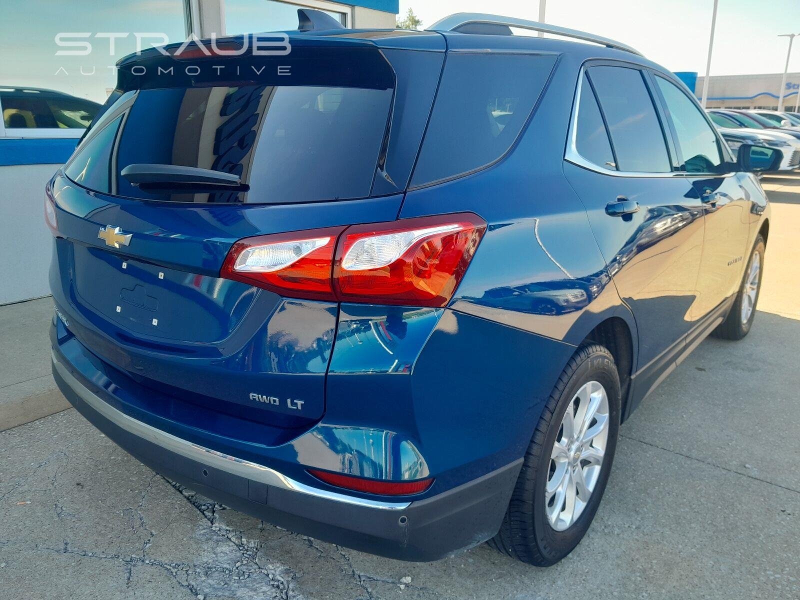 Used 2020 Pacific Blue Metallic Chevrolet LT image 8