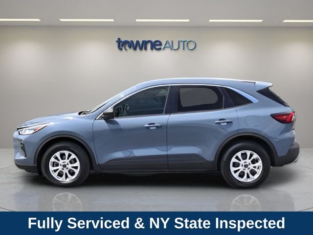 Used 2023 Blue Ford Active image 2