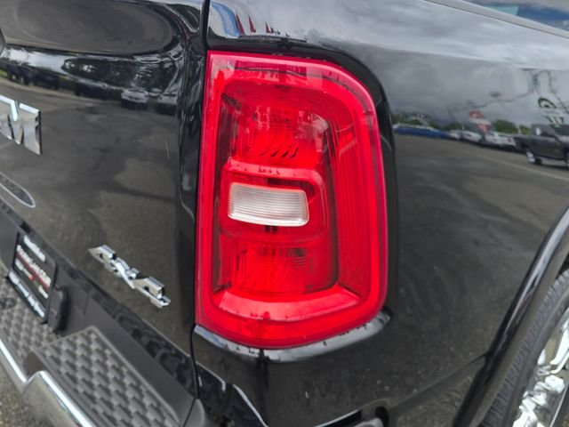 New 2026 Diamond Black Crystal Pearlcoat RAM Big Horn/Lone Star image 30