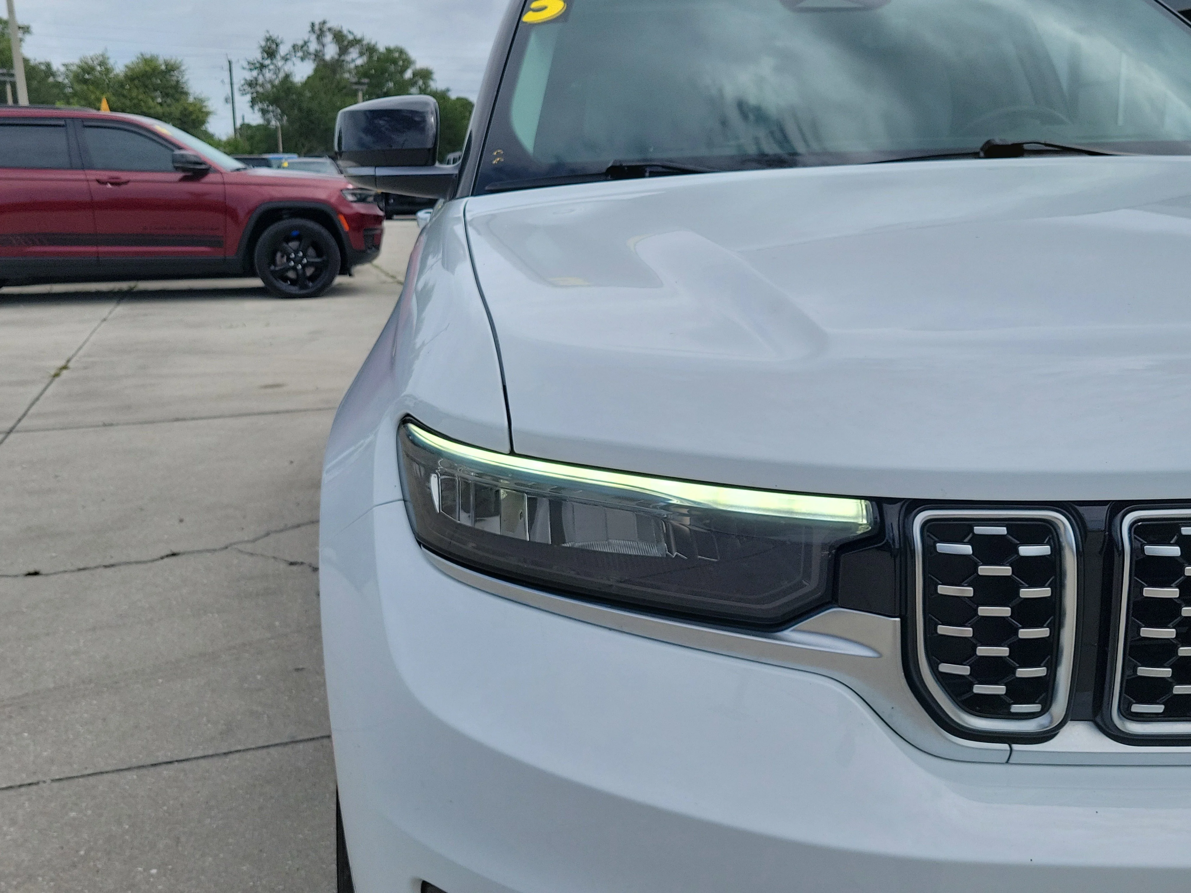 Used 2023 Bright White Clearcoat Jeep Summit image 7