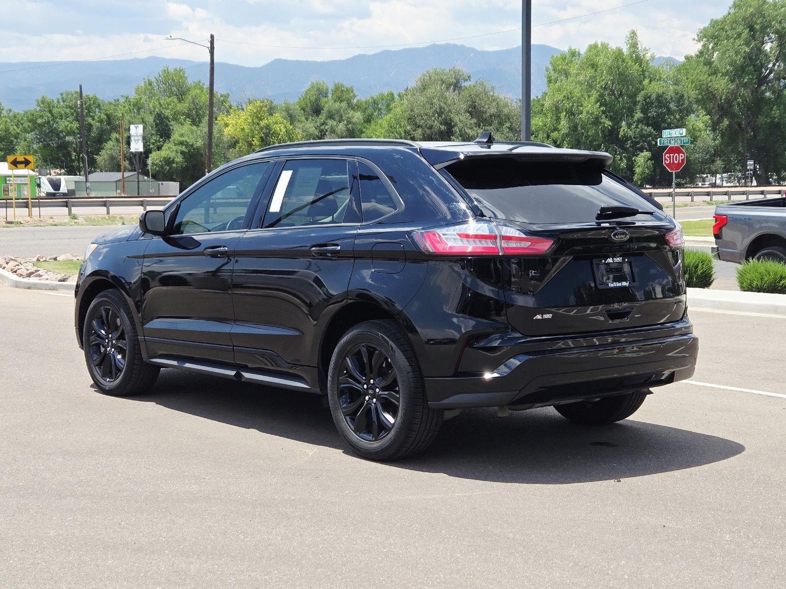 Used 2023 Agate Black Ford SE image 7