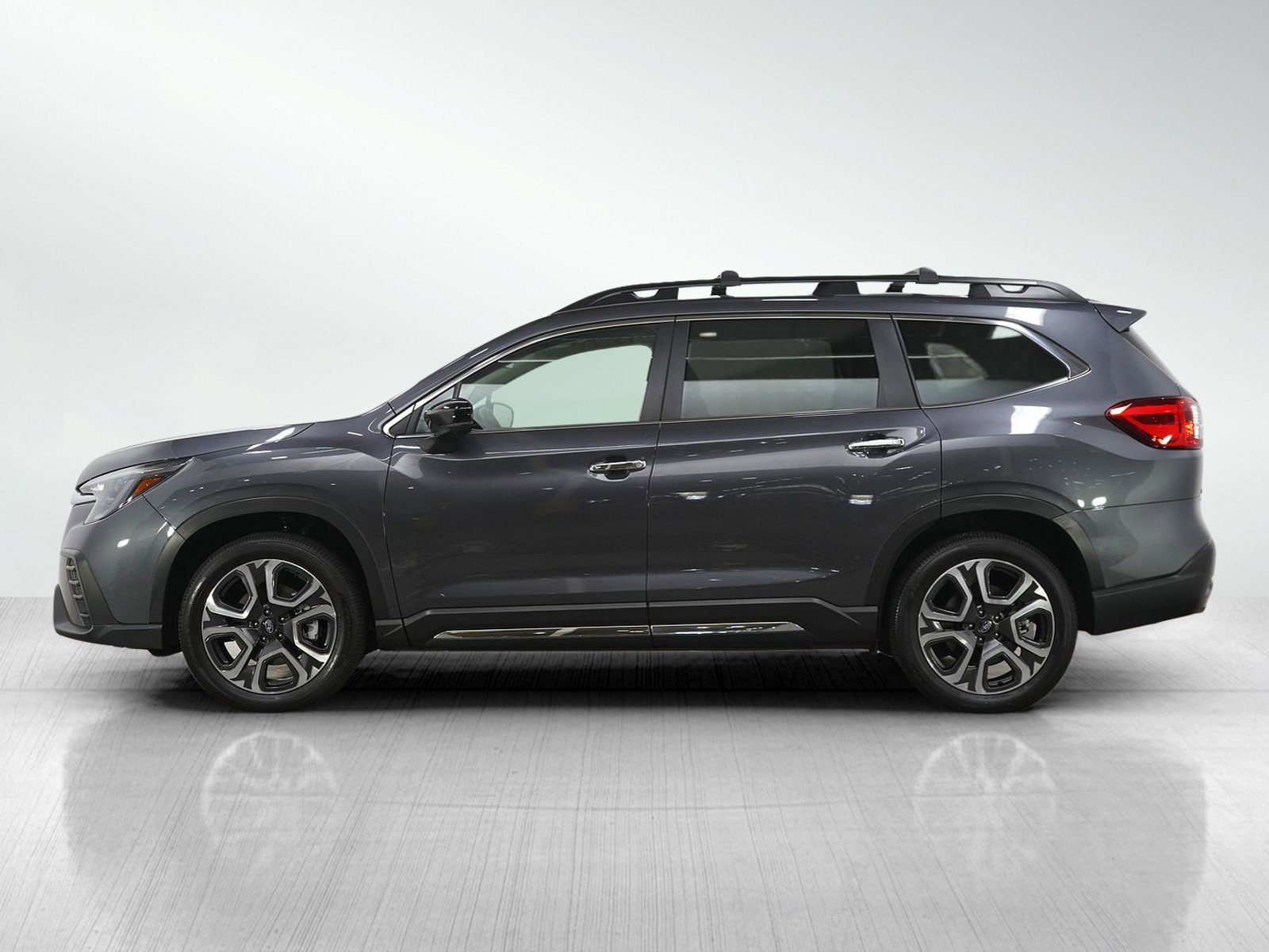Used 2025 Subaru Ascent Touring with VIN 4S4WMAUD1S3410448 for sale in Burnsville, Minnesota