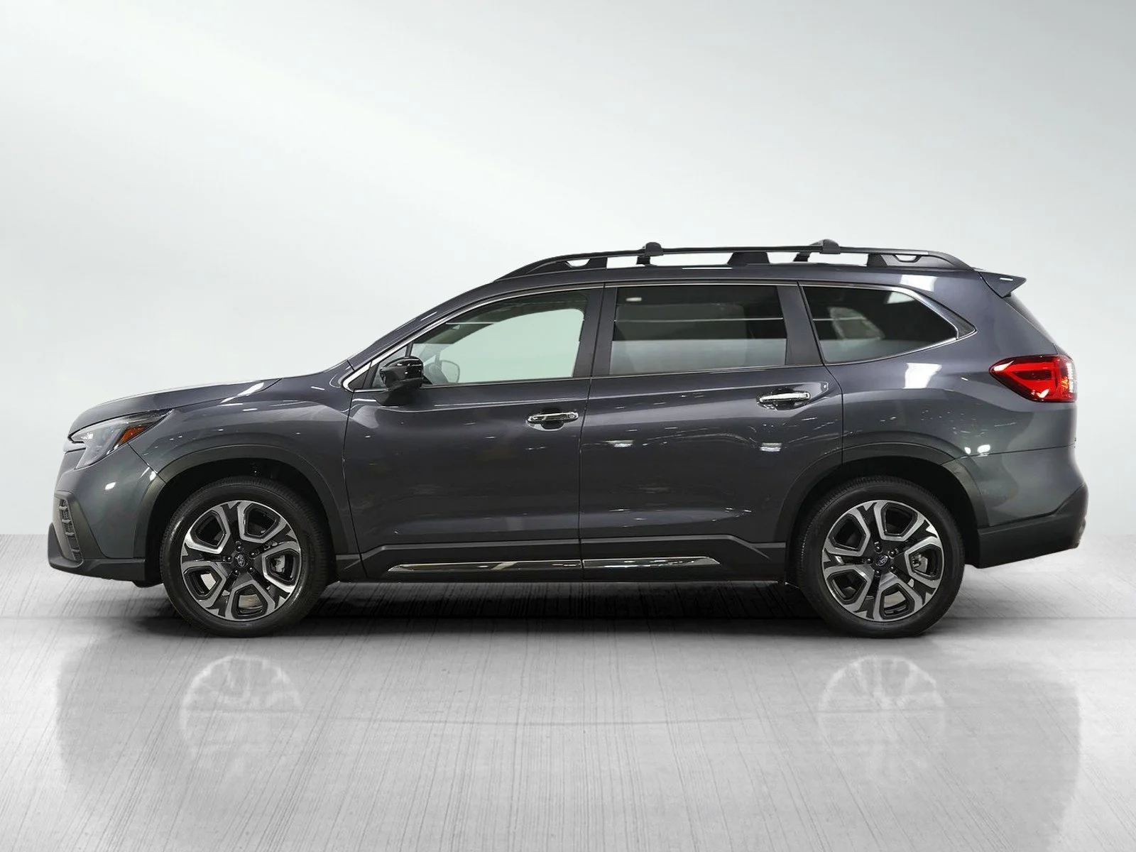 Used 2025 Subaru Ascent Touring with VIN 4S4WMAUD1S3410448 for sale in Burnsville, Minnesota