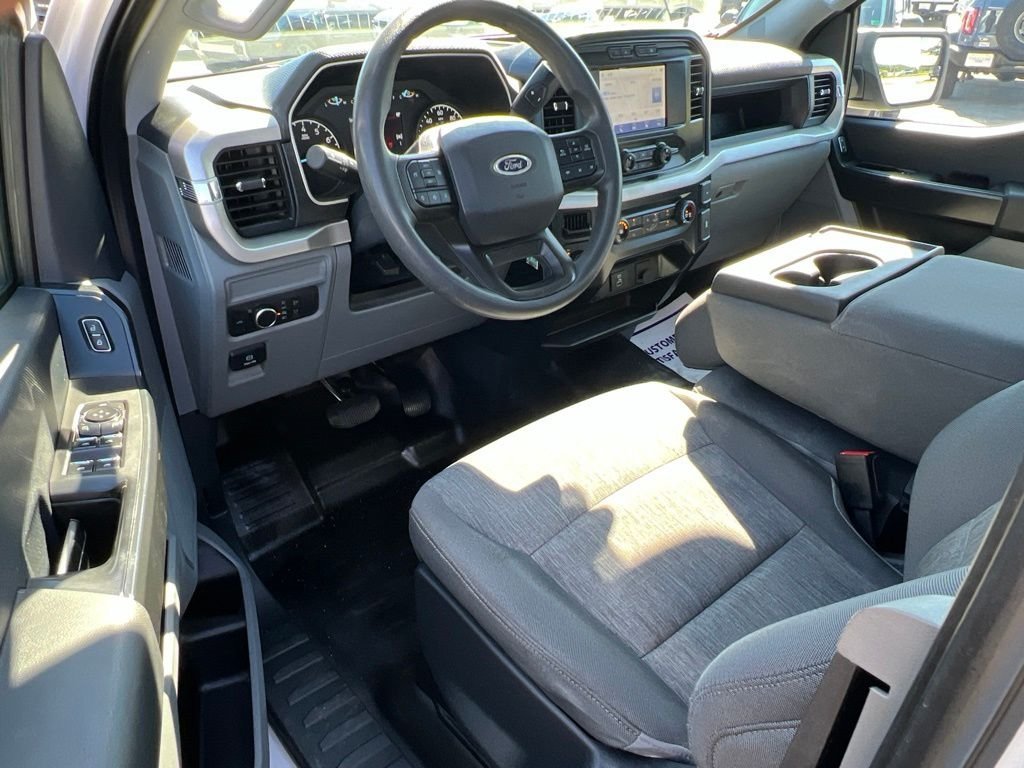 Used 2022 Oxford White Ford XL image 18