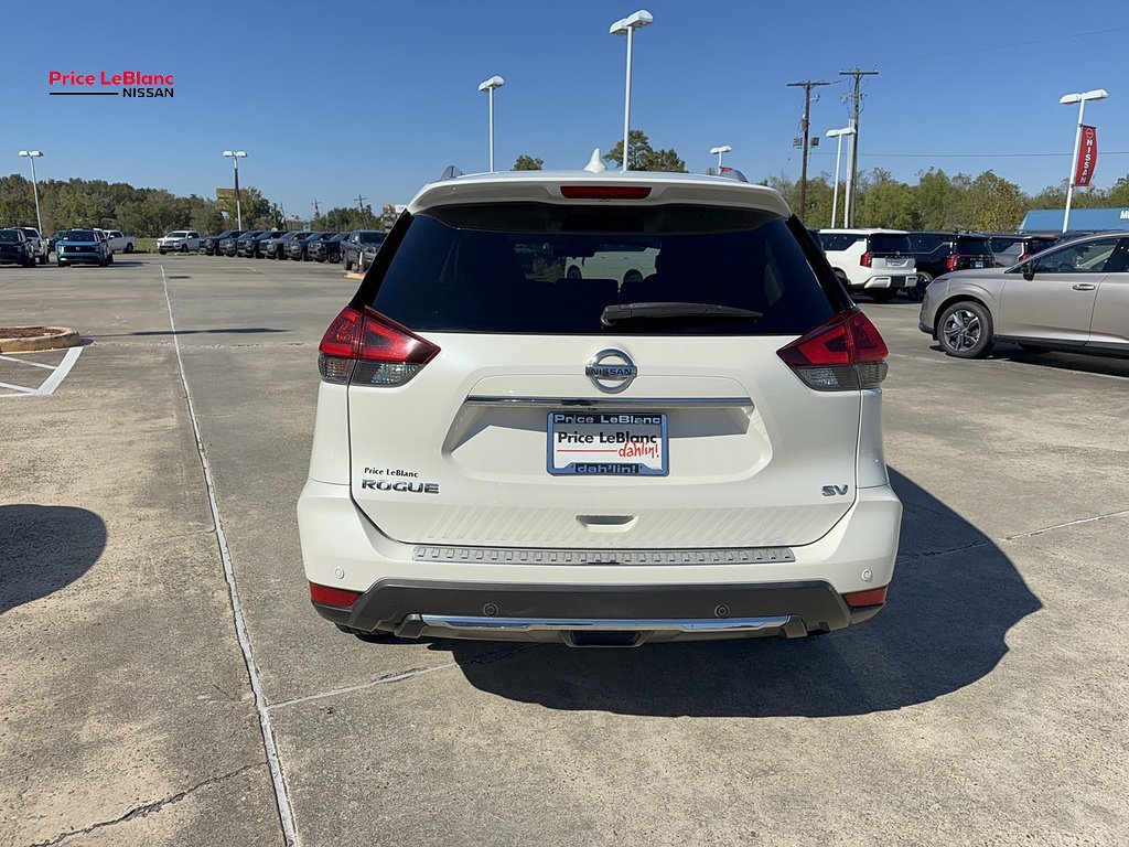 Used 2019 WHITE Nissan SV image 6