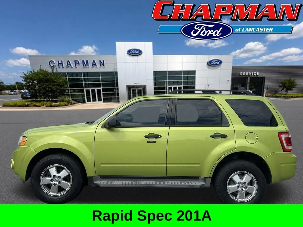 Used 2011 Lime Squeeze Metallic Ford XLT image 2