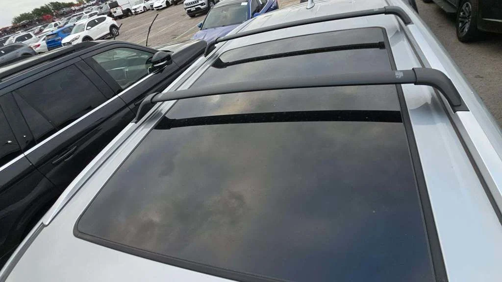 Used 2025 Silver Toyota XLE image 5