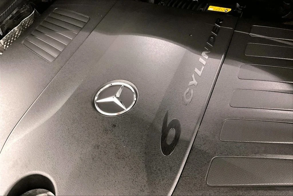 New 2026 MANUFAKTUR Alpine Grey Mercedes-Benz GLS 450 image 30