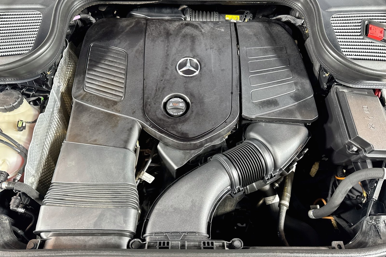 Used 2024 Black Mercedes-Benz GLE 350 image 30