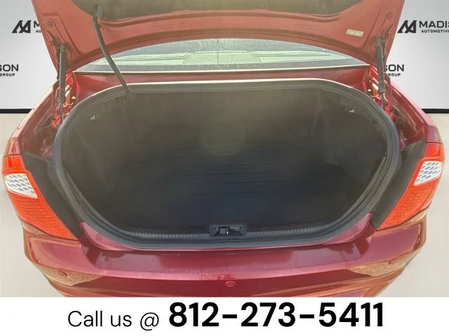 Used 2012 Red Ford SEL image 24