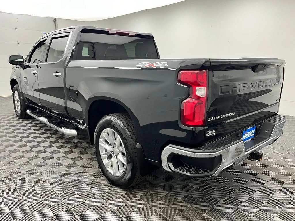Used 2019 Black Chevrolet LTZ image 12