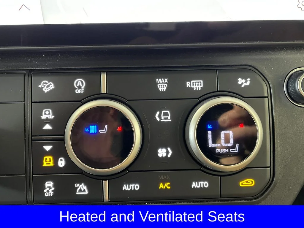 Used 2026 Gondwana Stone Metallic Land Rover S image 12