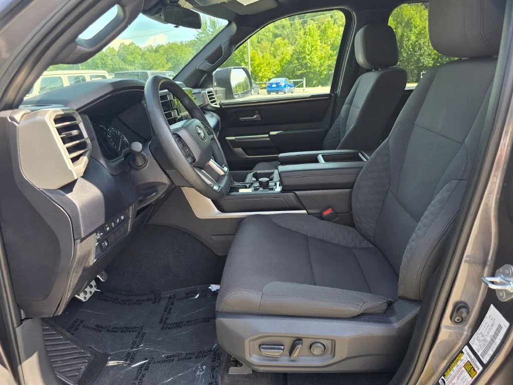 Used 2025 Gray Toyota SR5 image 4