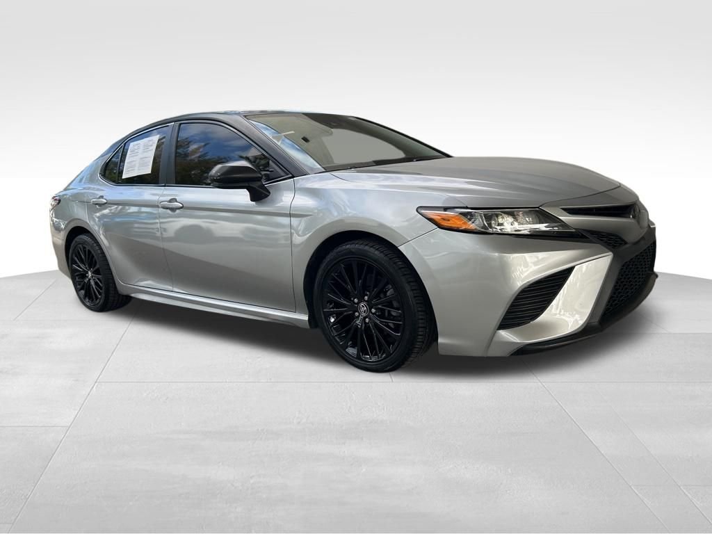 Used 2020 Toyota Camry SE with VIN 4T1G11AK2LU353186 for sale in Davie, FL