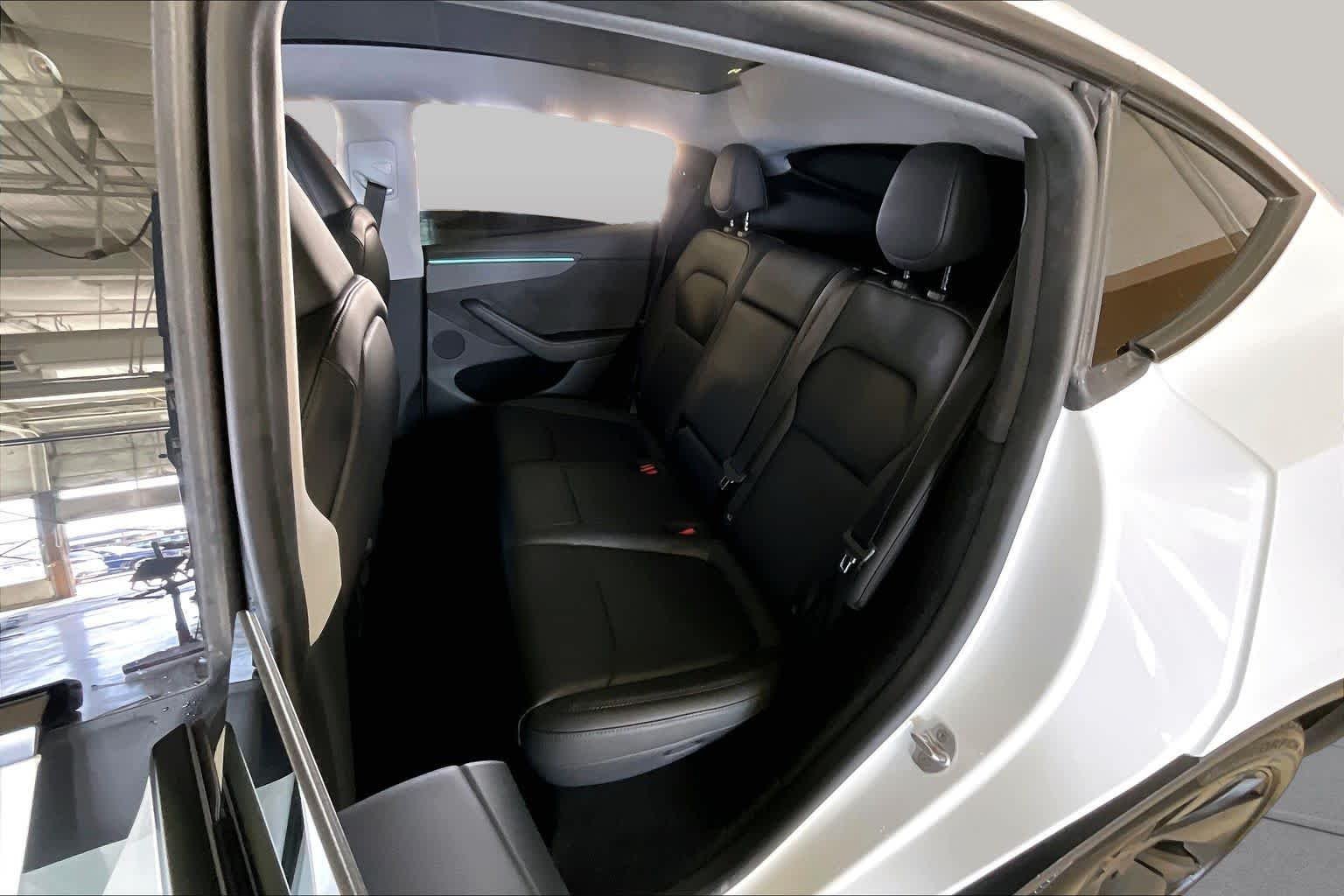Used 2026 Pearl White Multi-Coat Tesla  image 18