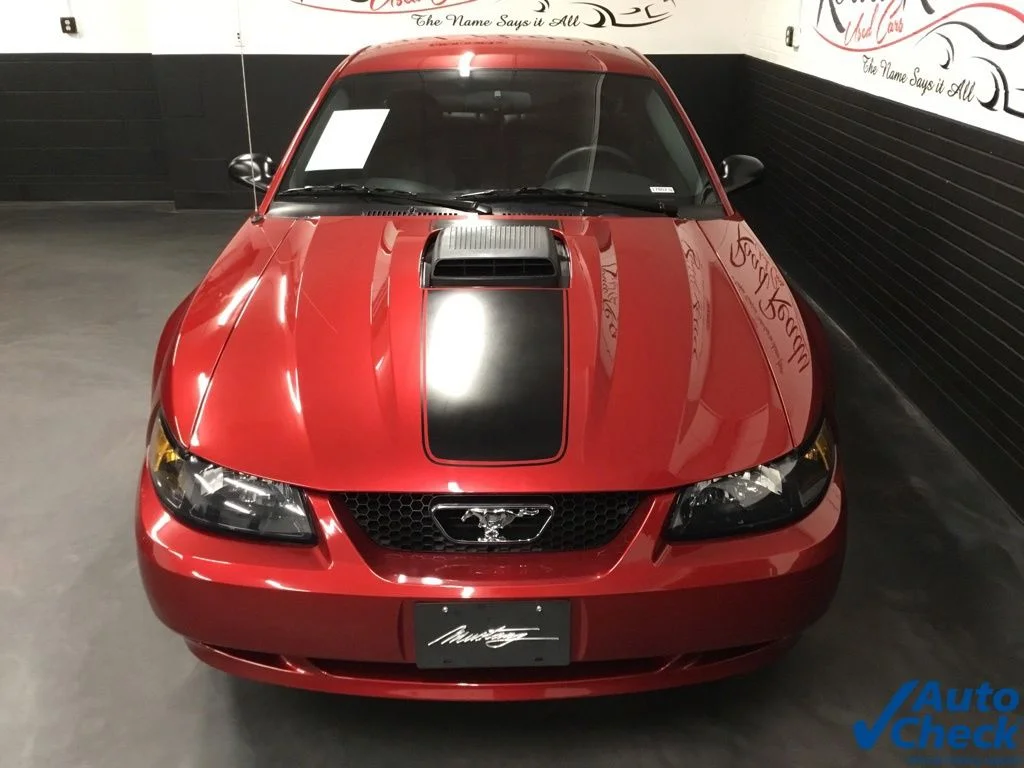 Used 2003 Red Ford GT image 4