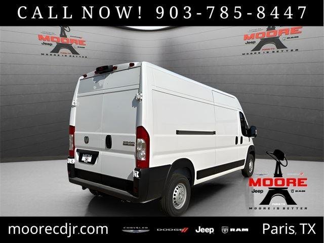 New 2026 Bright White Clear-Coat Exterior Paint RAM Tradesman image 8