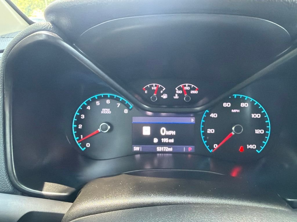 Used 2020 Black Chevrolet Z71 image 9