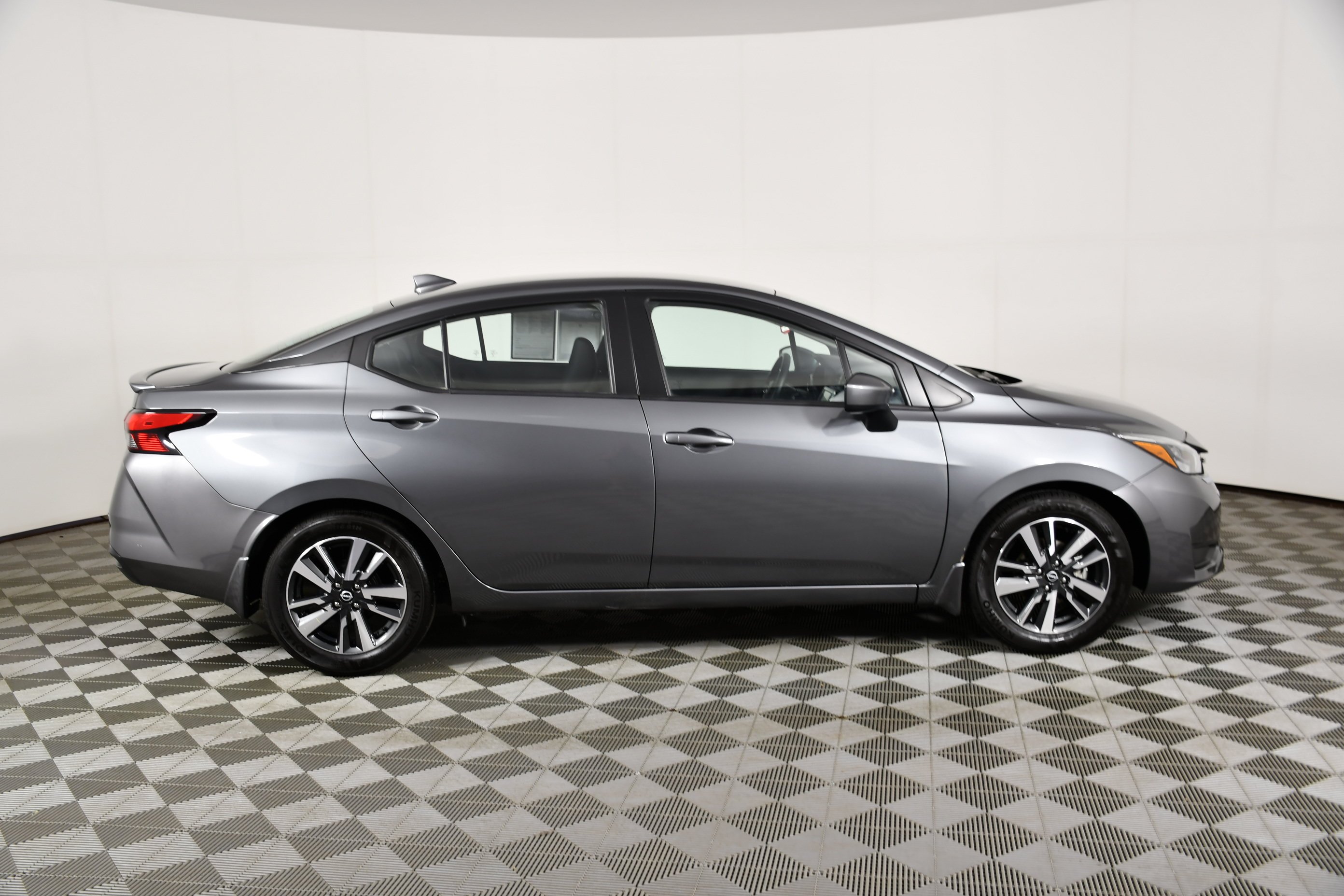 Used 2025 Gun Metallic Nissan SV image 5