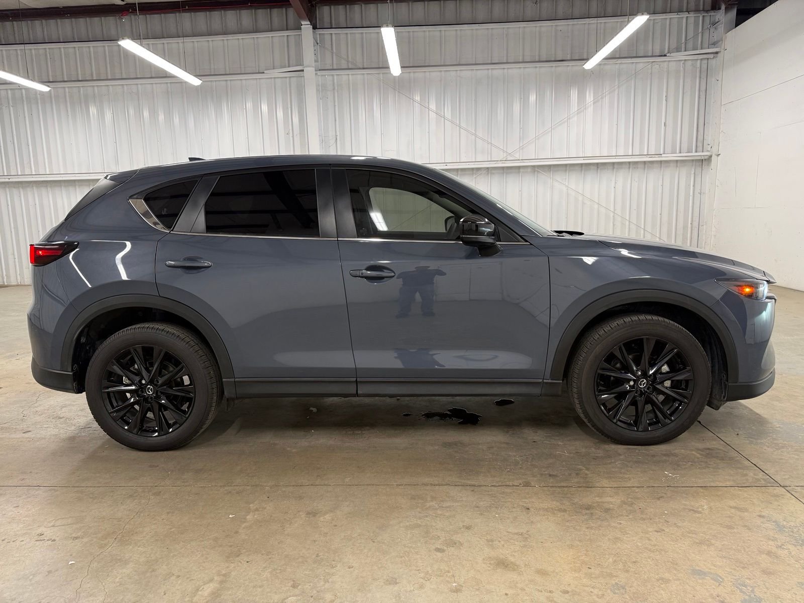 Used 2023 Gray Mazda 2.5 S Carbon Edition image 5