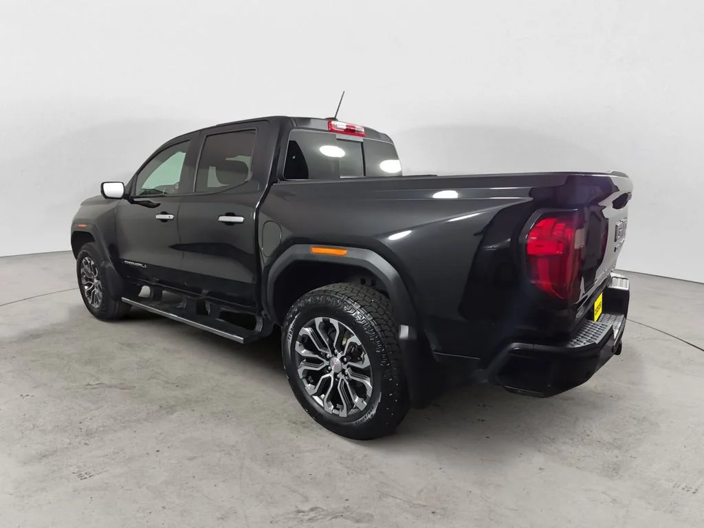 Used 2024 Black GMC Denali image 7