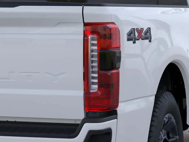 New 2026 Oxford White Ford XL image 21