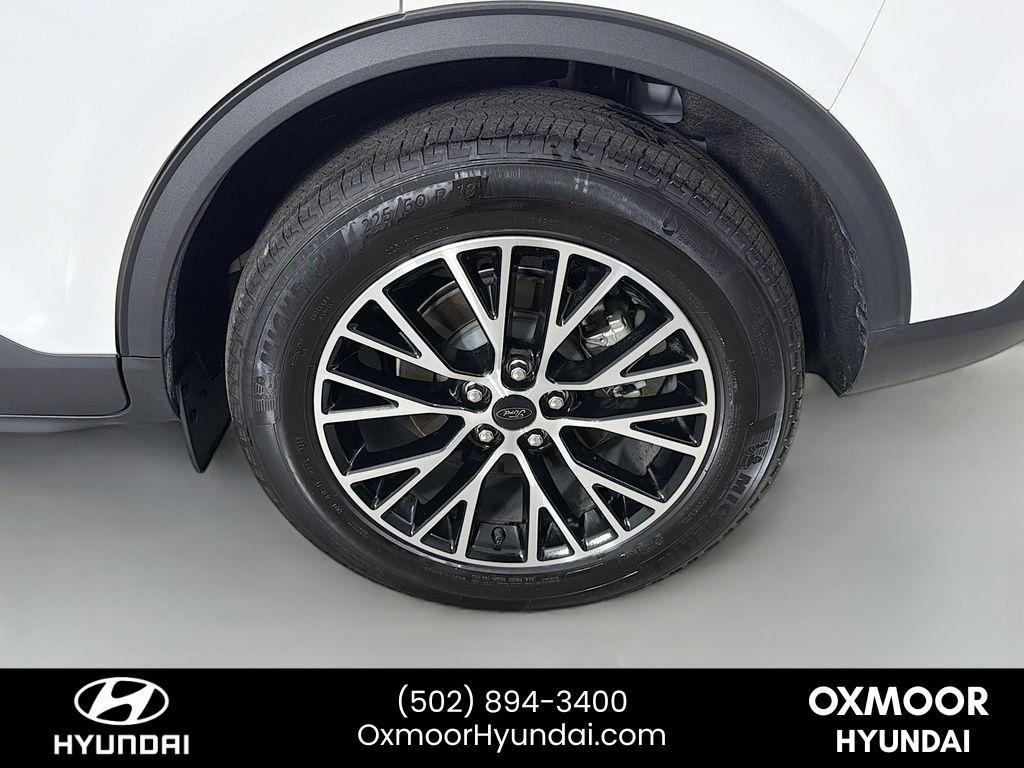 Used 2024 Star White Metallic Tri-Coat Ford PHEV image 31