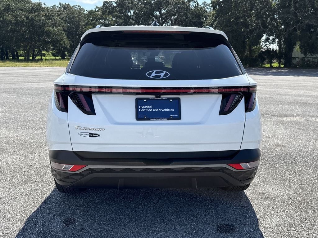 Used 2022 Quartz White Hyundai SEL image 7