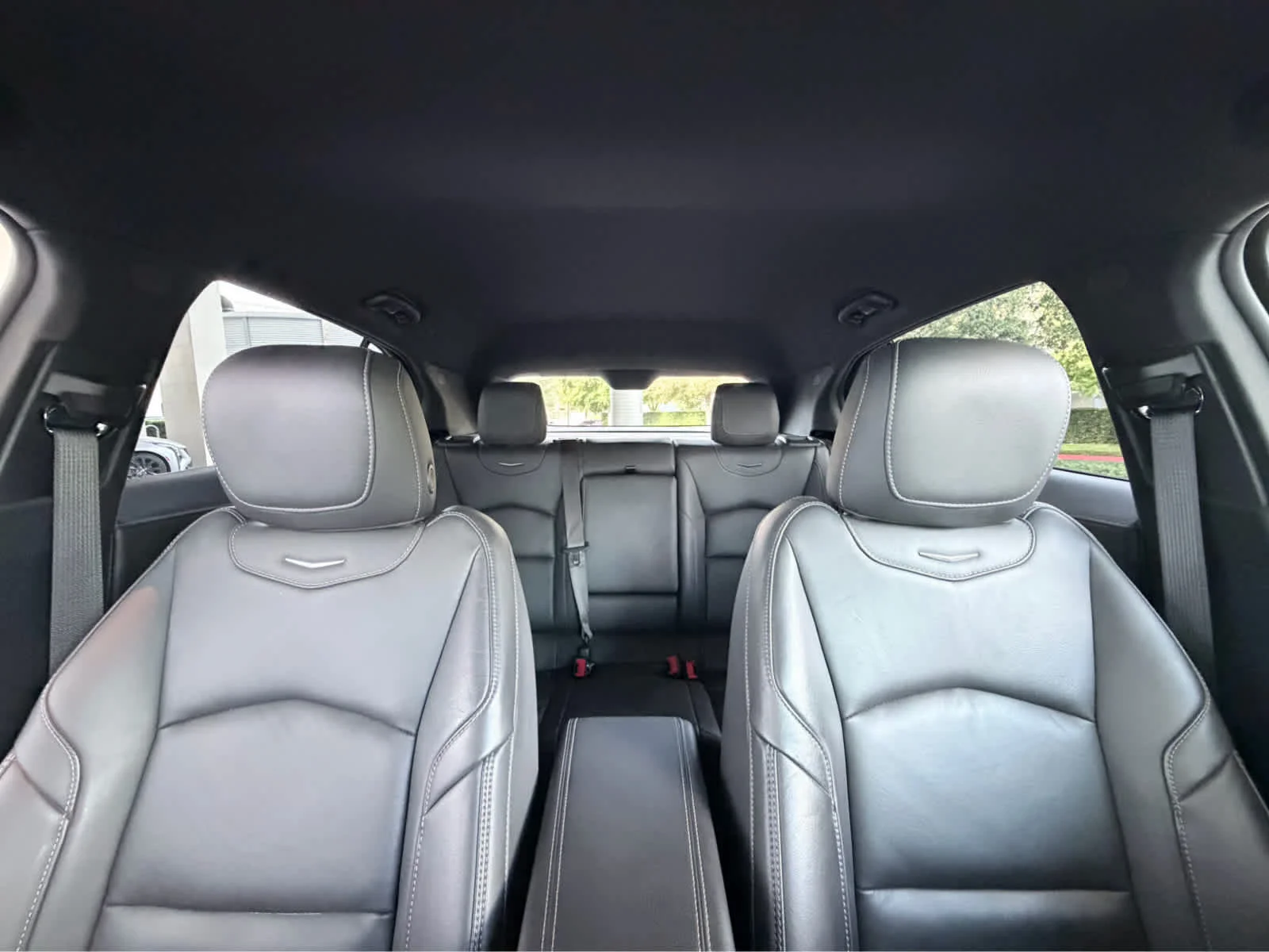 2025 Cadillac XT4 Premium Luxury - Photo 16