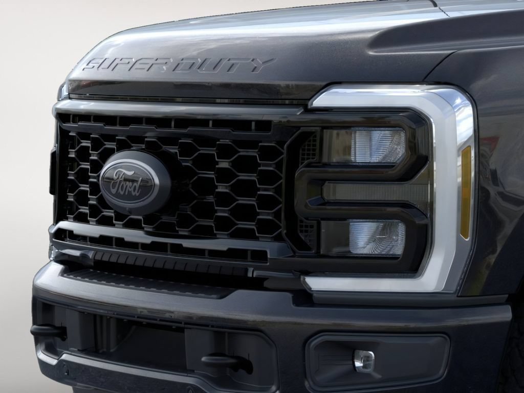 Used 2026 Agate Black Metallic Ford LARIAT image 21