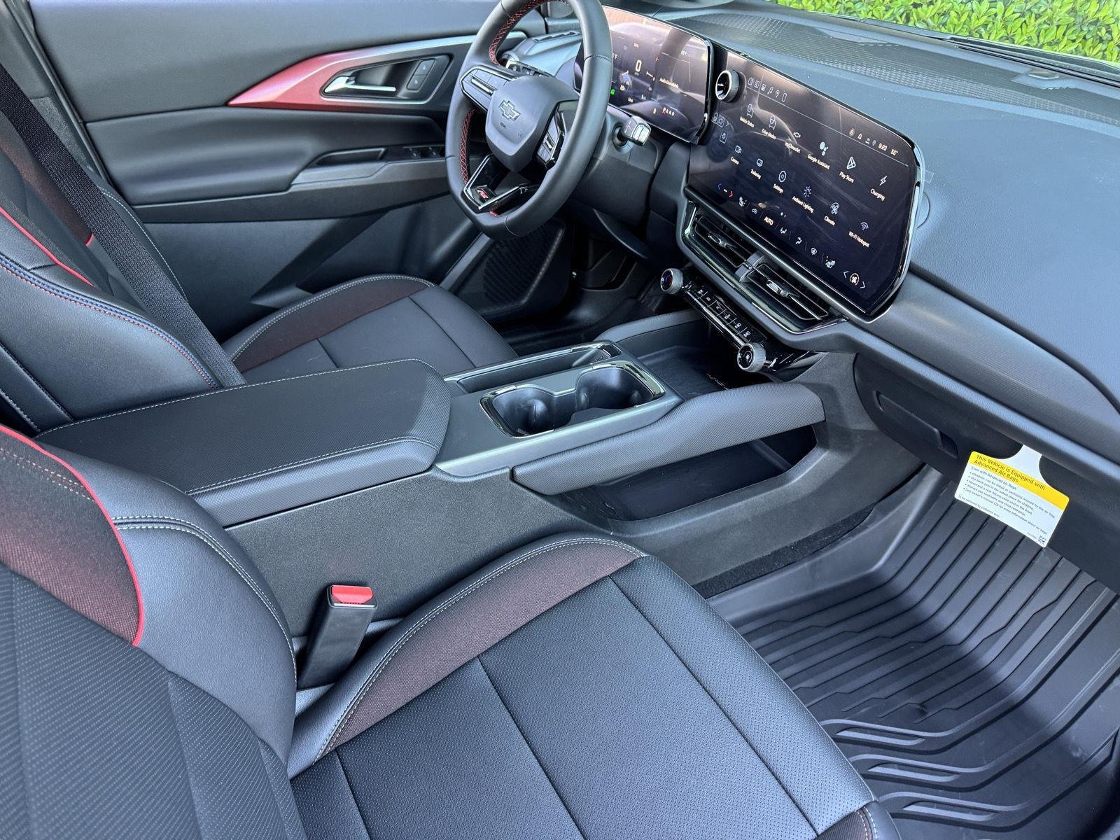 2026 Chevrolet Equinox EV RS - Photo 22