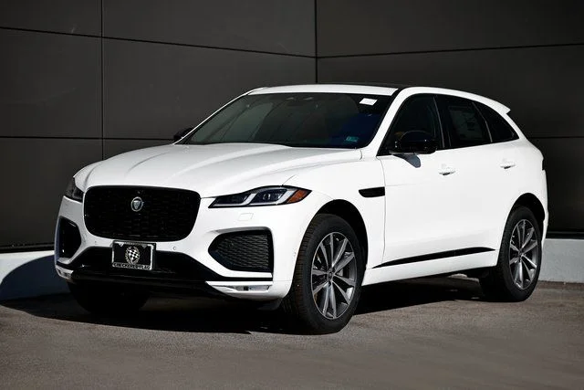 2026 Jaguar F-PACE P250 R-Dynamic S's photo