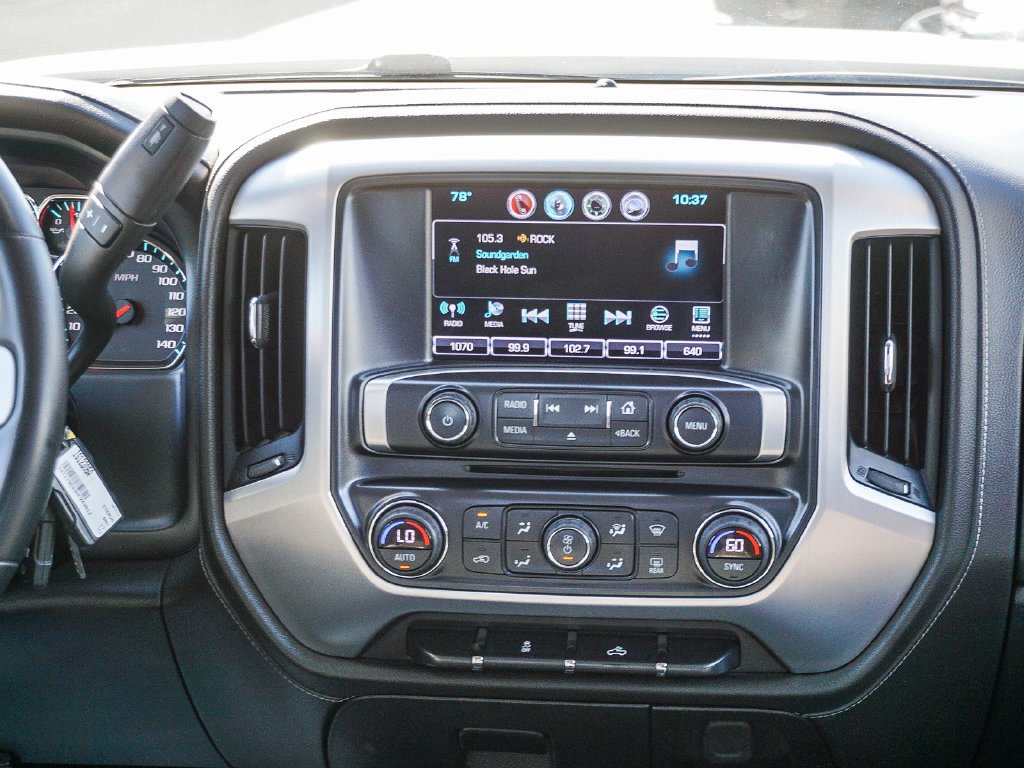 Used 2017 White GMC SLE image 15