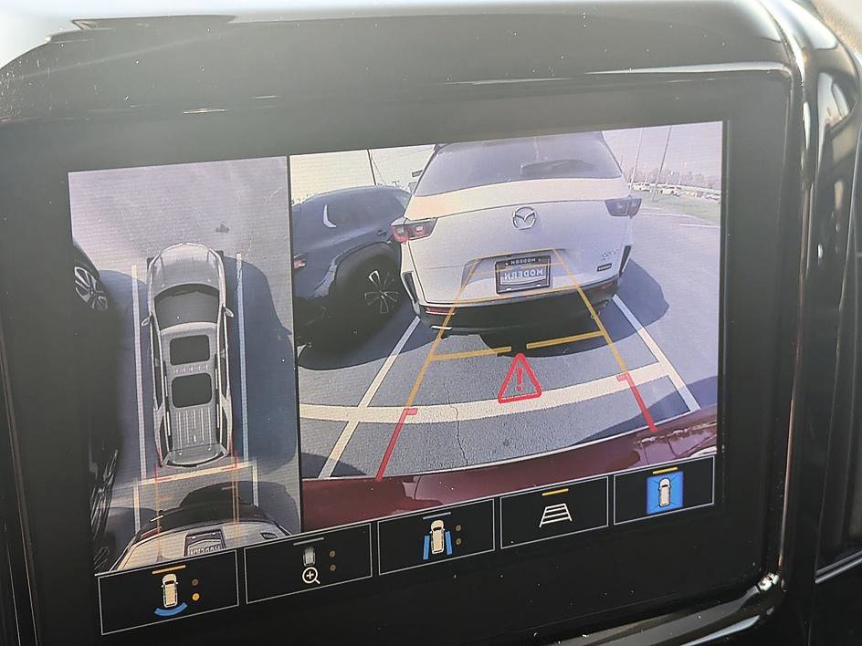 2023 Chevrolet Traverse RS - Photo 24