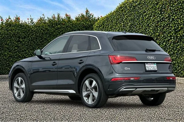 Used 2023 Gray Audi 40 Premium Plus image 5