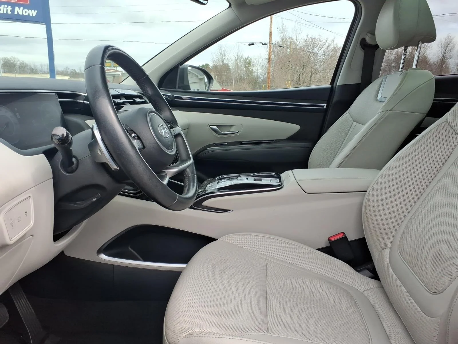 Used 2024 Dark Gray Metallic Hyundai Limited image 13