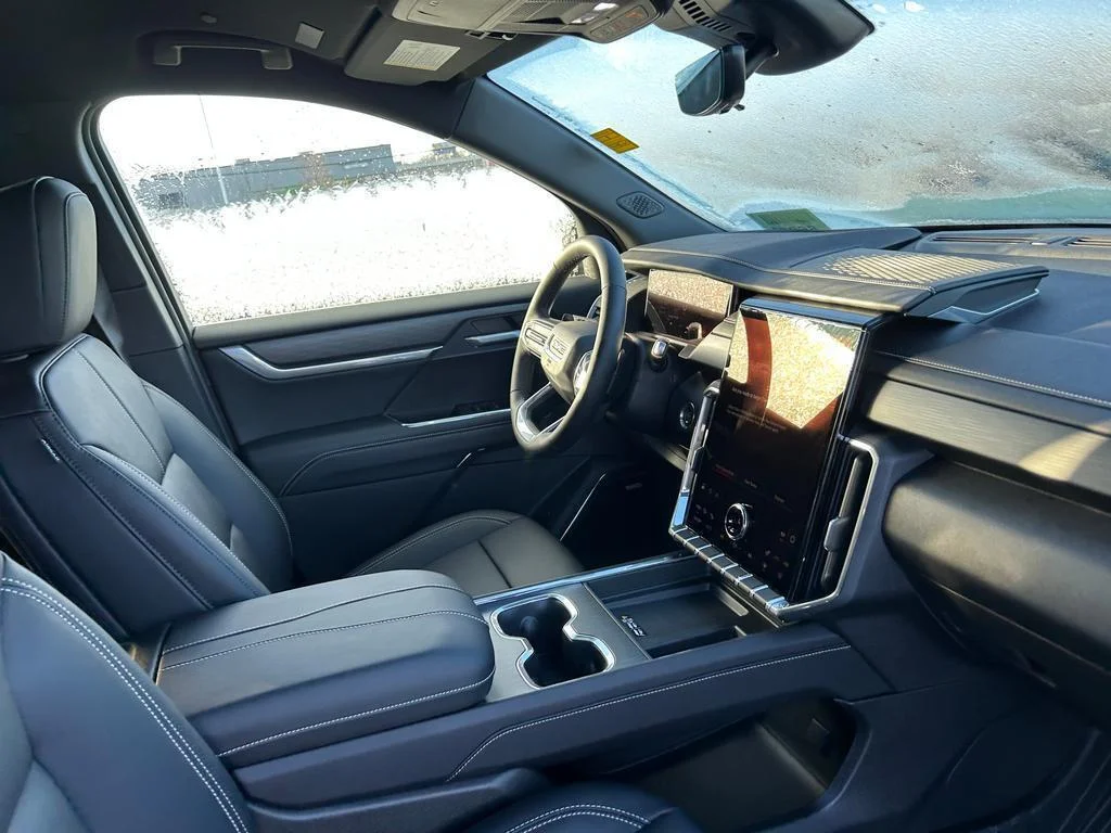 New 2026 Ebony Twilight Metallic GMC Elevation image 19