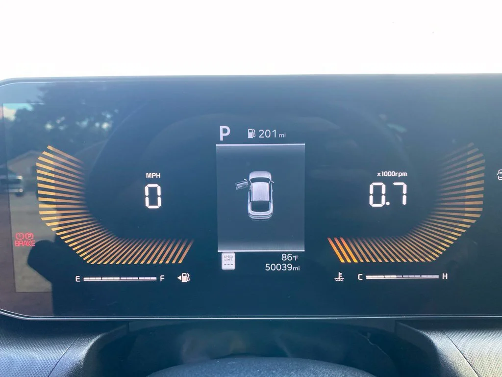 Used 2025 Gray Kia LXS image 20