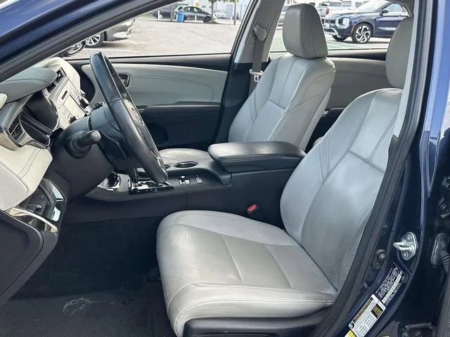 Used 2018 Beige Toyota Limited image 15