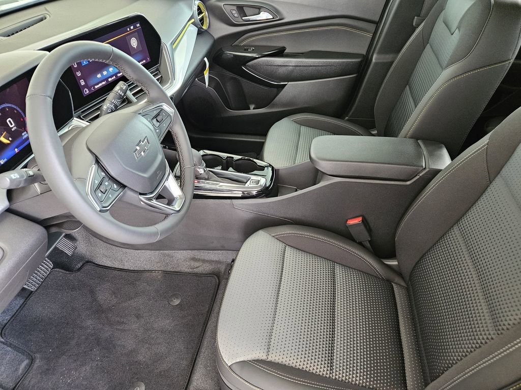 2026 Chevrolet Trax LT - Photo 12