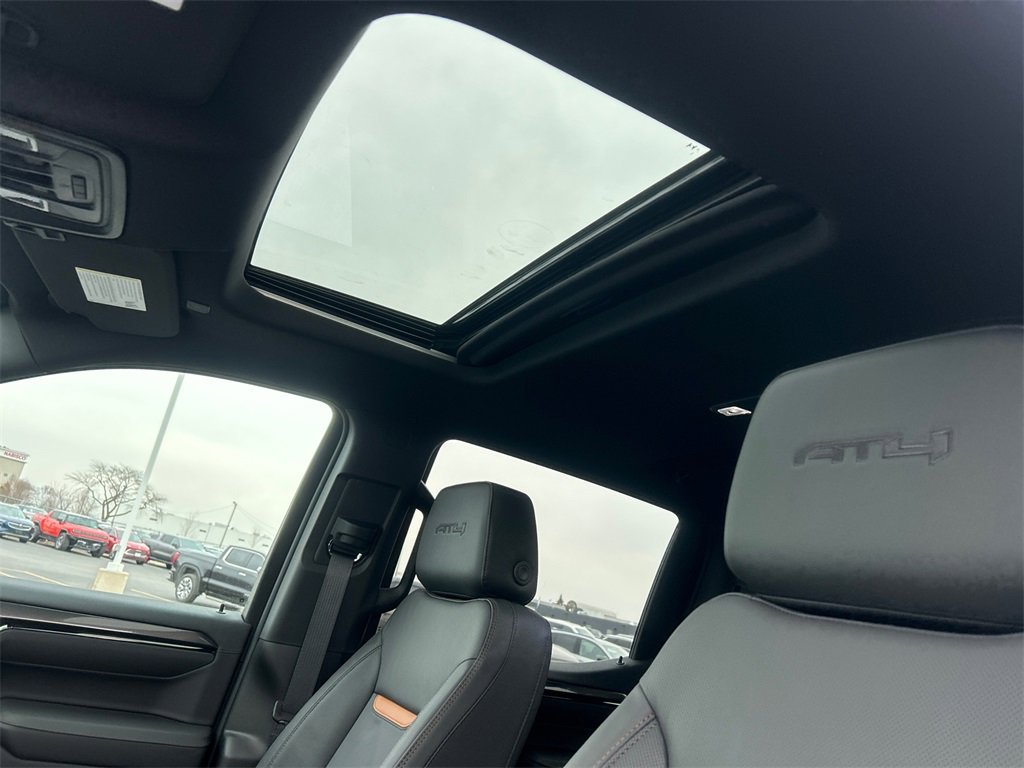 2026 GMC SIERRA - Image 29