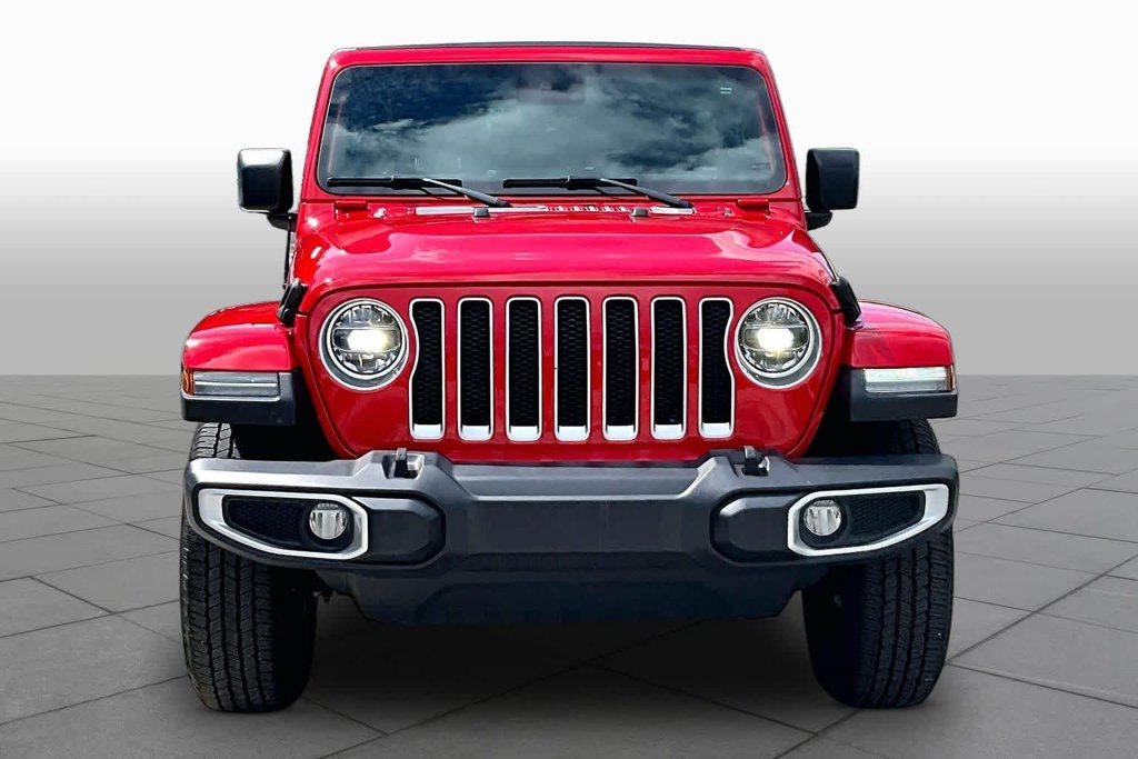 Used 2021 Red Jeep Unlimited Sahara image 4
