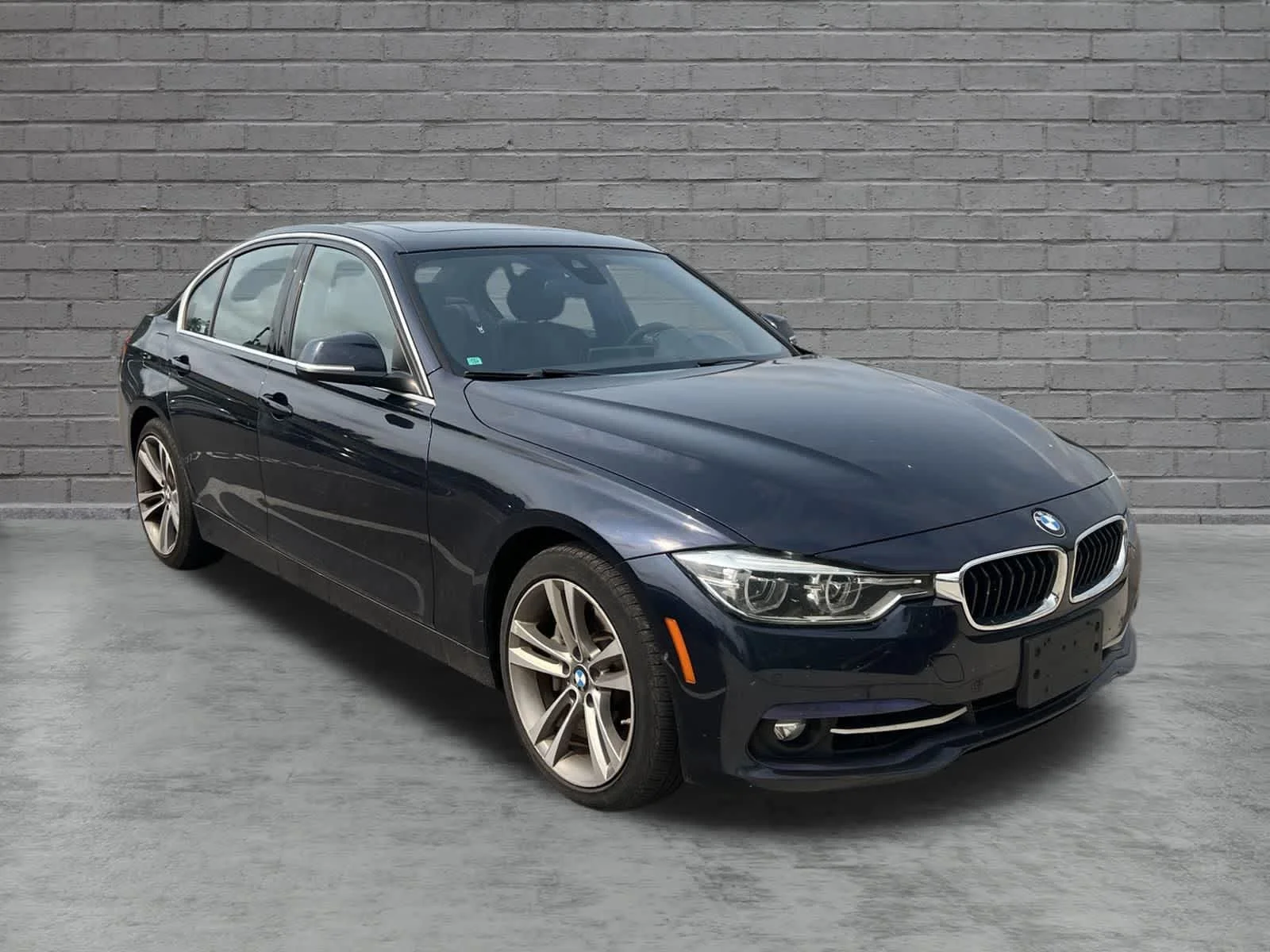 Used 2017 Blue BMW 340i xDrive image 2