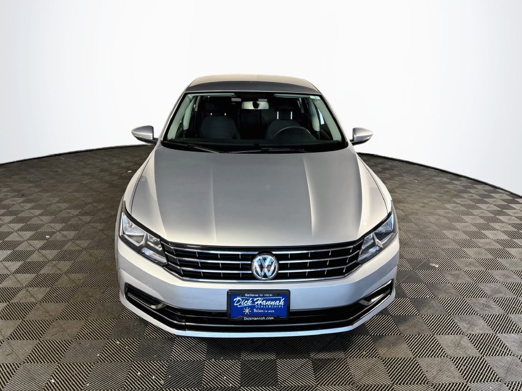 Used 2017 Silver Volkswagen 1.8T S image 3