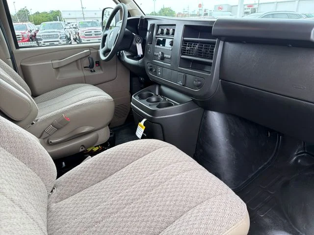 New 2026 White GMC Work Van image 20
