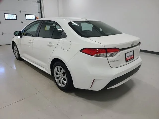 Used 2022 White Toyota LE image 6