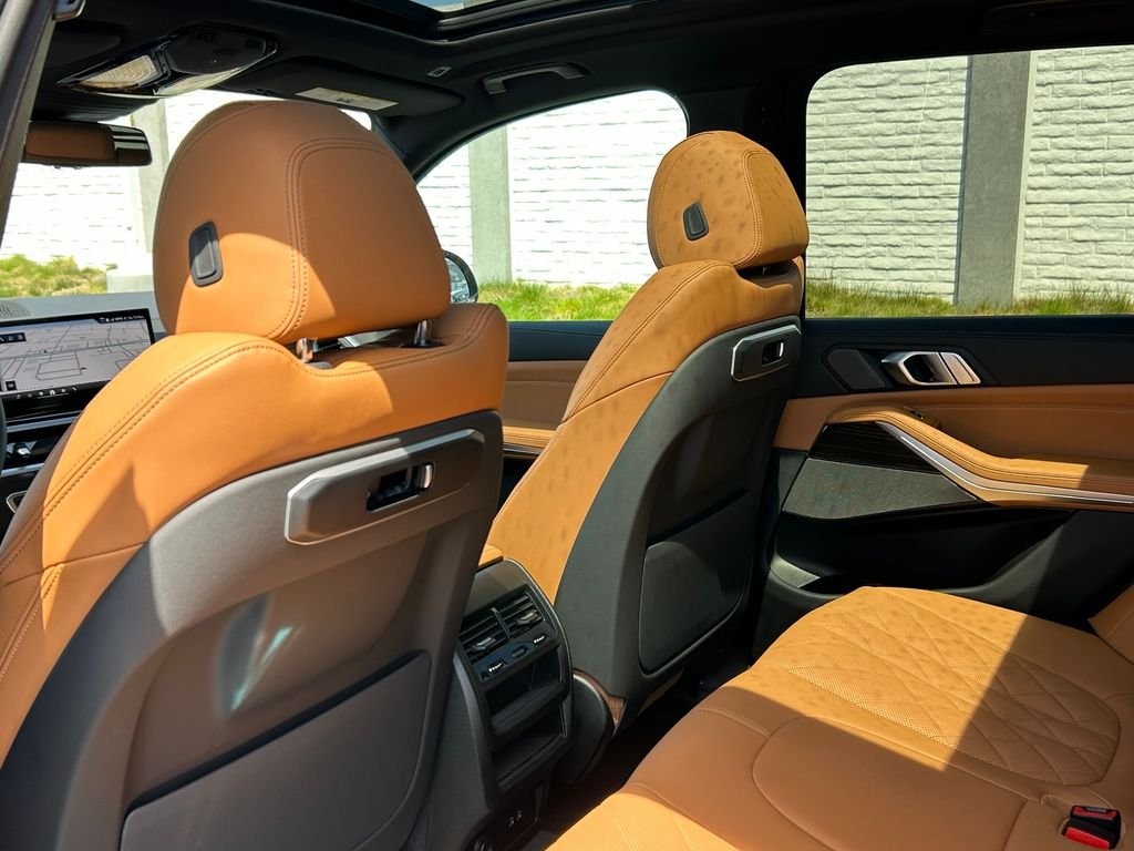 New 2026 Skyscraper Grey Metallic BMW xDrive40i image 31
