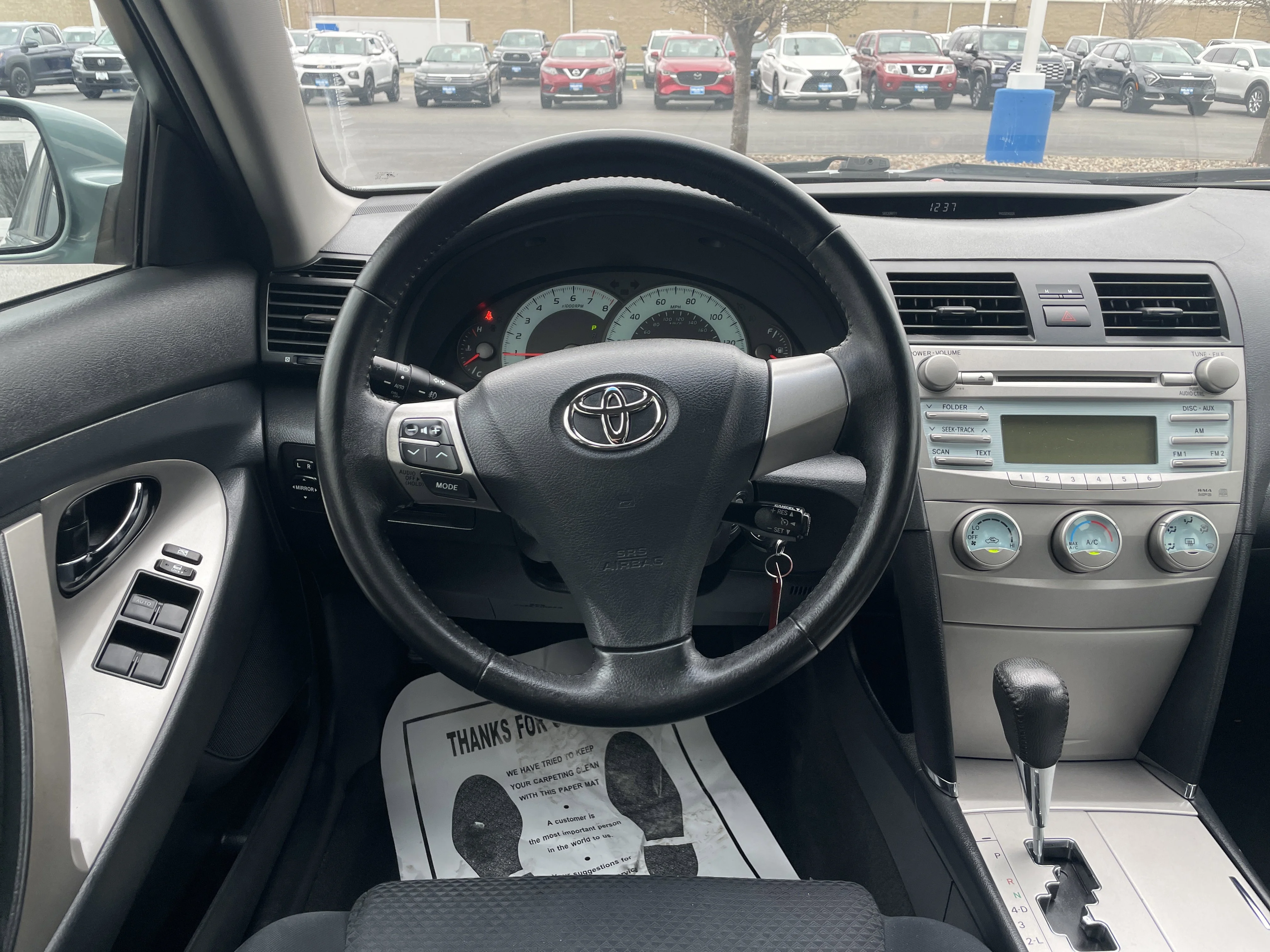 Used 2007 Aloe Green Metallic Toyota SE image 14