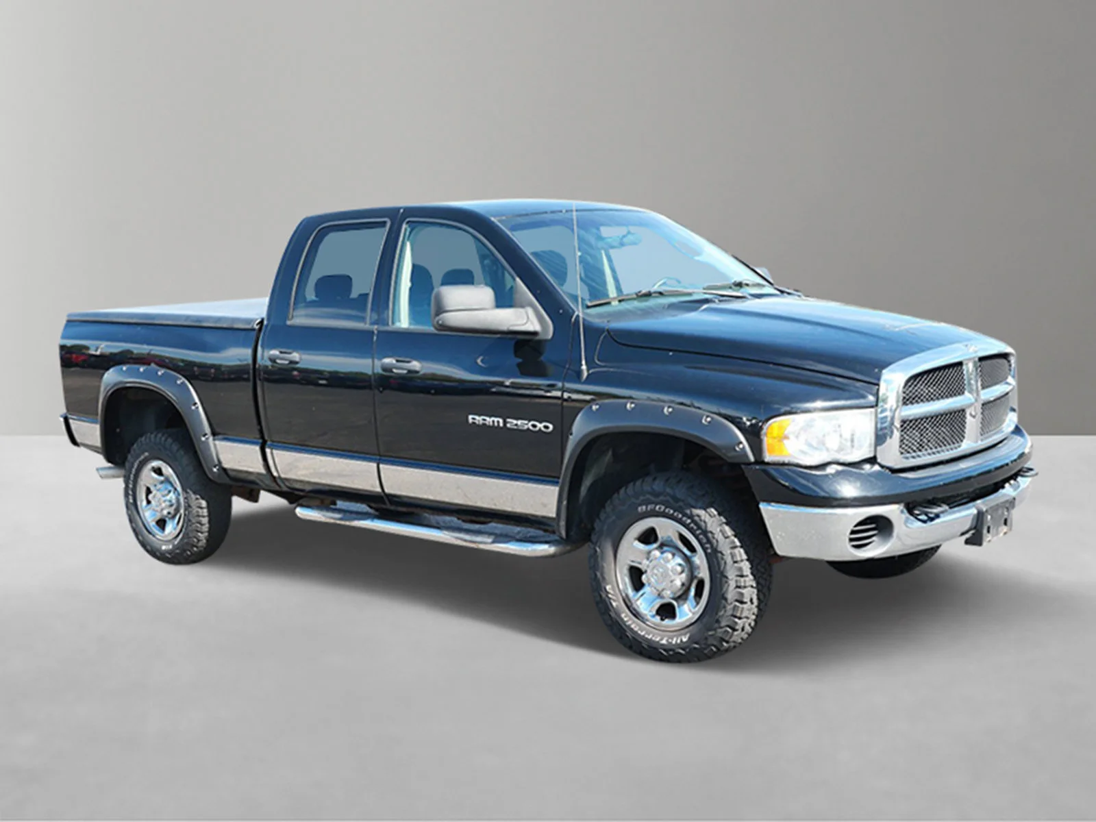 Used 2004 Dodge Ram 2500 Pickup SLT with VIN 3D7KU28C24G220805 for sale in Saint Paul, Minnesota